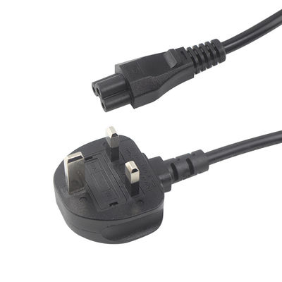 16A BS Standaard elektriciteitskabel met 3*1,5 kabel en stroomoverspanning volgens IEC C5