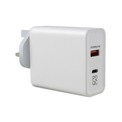 UK Plug Fast Type C Mobiele telefoon Muuroplader 5V 9V 12V 3A 15V 2.6A PD 36W 45W