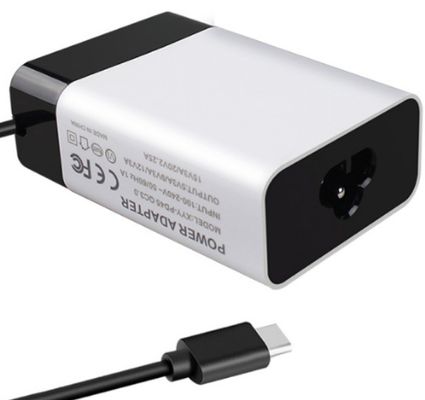 Universal Iec C6 Input Type C Laptop Charger Met 45W Output En Snel Laden 3.0