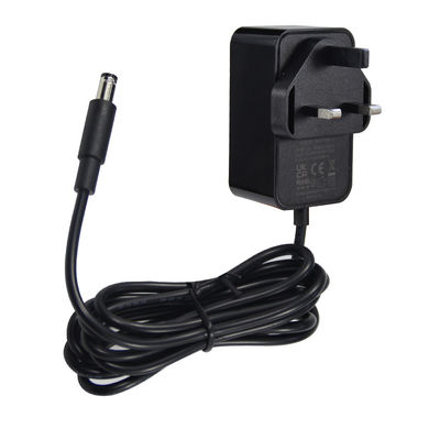12V 1.5A Britse Ac To DC 5.5*2.1 5.5*2.5mm voedingsadapter met ROHS-certificaat
