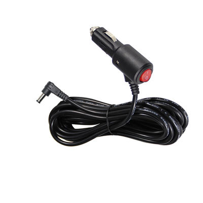15A gezekerde auto sigarettenaansteker kabel met haakse DC 2.1MM jack
