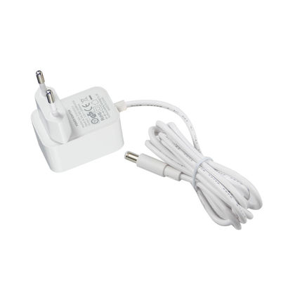 1m Lange elektrische 2000Ma Dc Power Cee716 Plug 12V 2A Wandmontage Ac Adapter met overbelasting en kortsluiting bescherming