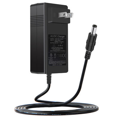 100-240V AC naar DC 12V/24V sneloplaadende scooteradapter met overbelastingbescherming voor elektrische scooters/e-bikes/mobiliteitsapparaten