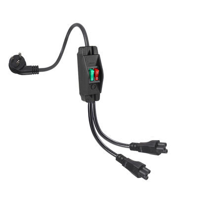 Premium Heavy Duty Right Angle NEMA 5-15P tot Dual IEC C5 Power Splitter met schakelaar voor Home Office Electronics 125V 10A