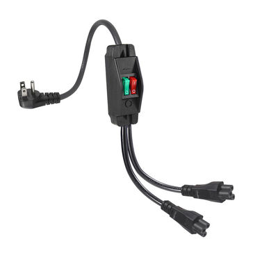 Premium Heavy Duty Right Angle NEMA 5-15P tot Dual IEC C5 Power Splitter met schakelaar voor Home Office Electronics 125V 10A