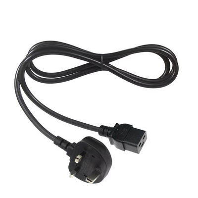 UK to C19 Heavy Duty Power Cord Cable voor datacenters 16A 250V 14AWG 1.2M zwart BS1363 Veiligheid gecertificeerd