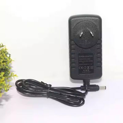 Au Pin Dc Plug Connector To 2 AU Pin DC Pure Copper Conductor Power Adapter ABS Isolatie materiaal Input 12V 1A/2A