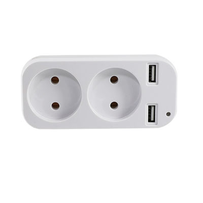 Europese standaard Dual AC Outlet Plug Adapter met 2 USB-oplaadpoorten 250V 10A Wandmontage Power Converter