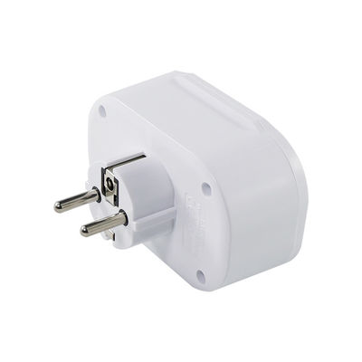 Europese standaard aansluitingsadapter met dubbele wisselstroom-aansluitingen, 2 USB-poorten en 1 Type-C-oplaadpoort 250V 10A