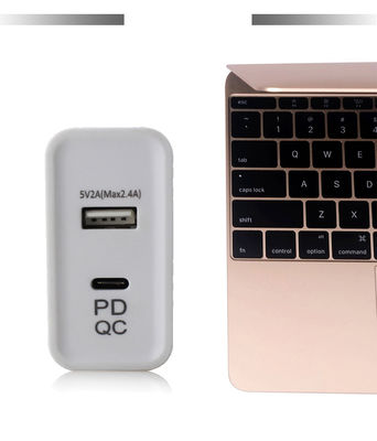 US Plug 2-Port Wall Charger ¥ 45W Fast Charging Adapter met USB-C en USB-A-uitgang voor telefoon, tablet, laptop, thuis en reizen