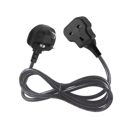 UK Fused Power Extension Lead 13A 250V Man naar Vrouw