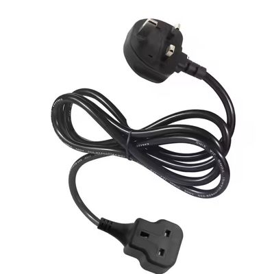 UK Fused Power Extension Lead 13A 250V Man naar Vrouw