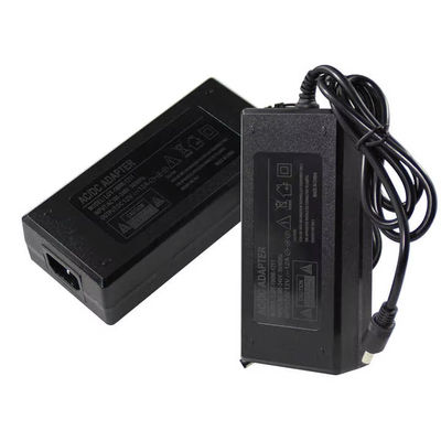 120W Desktop Power Adapter 100-240V wisselstroom met C14 C8 C6 Input